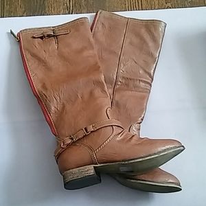 New In Box Breckelle's Boots